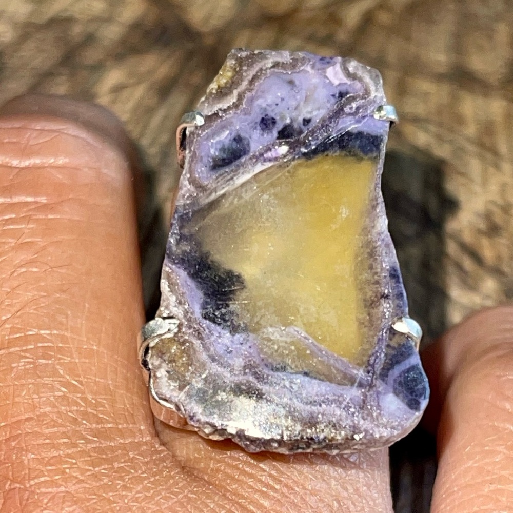 Translucent Purple Fluorite Ring 6 1/4 - Picture 6 of 9